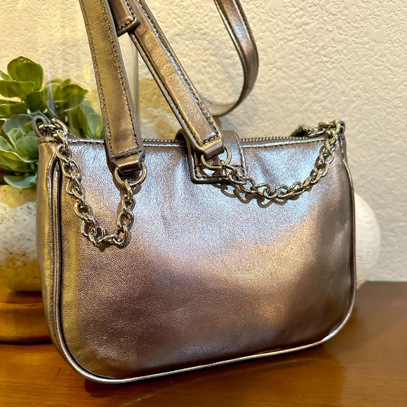 Talbots Leather Metallic Silver Crossbody/Shoulder Bag - NWOT - Picture 5 of 13